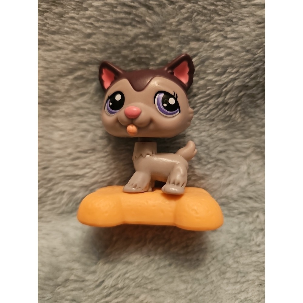 Littlest Pet Shop LPS Husky Dog Figure  2010 McDonald's Happy Meal Toy